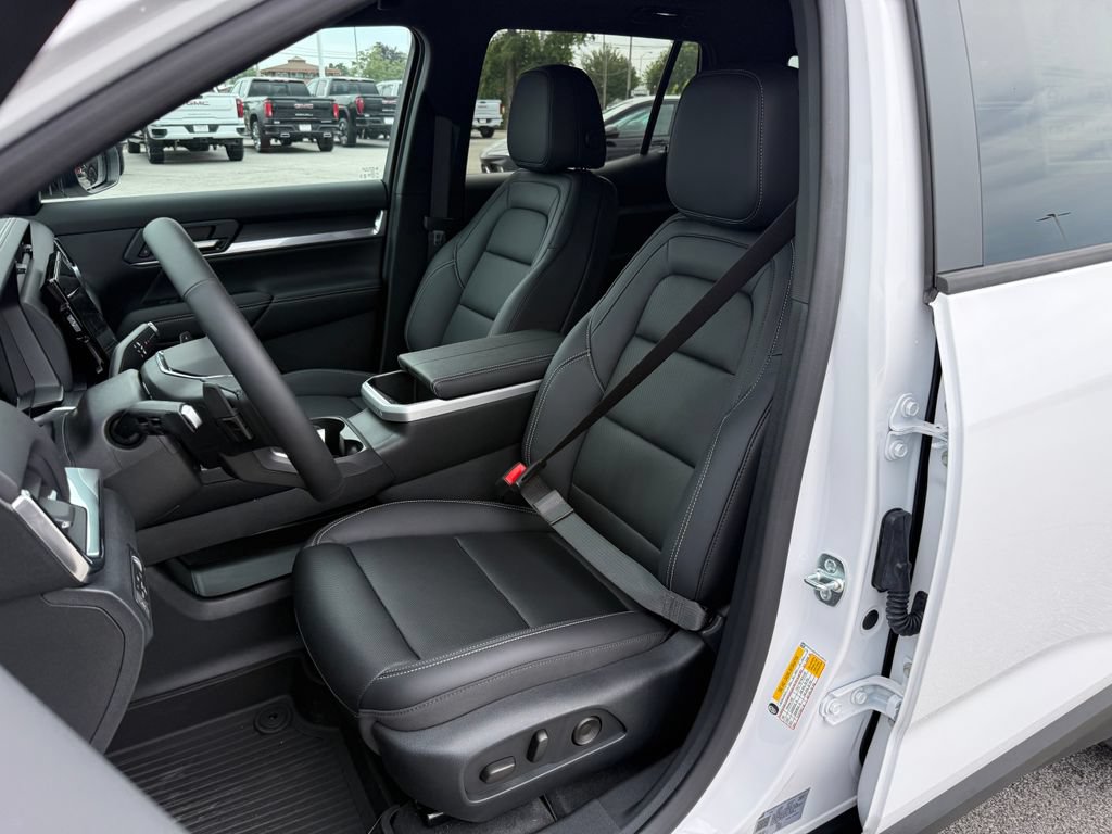 New 2027 GMC Terrain Elevation w/ Elevation Premium Package AWD/4WD image 12
