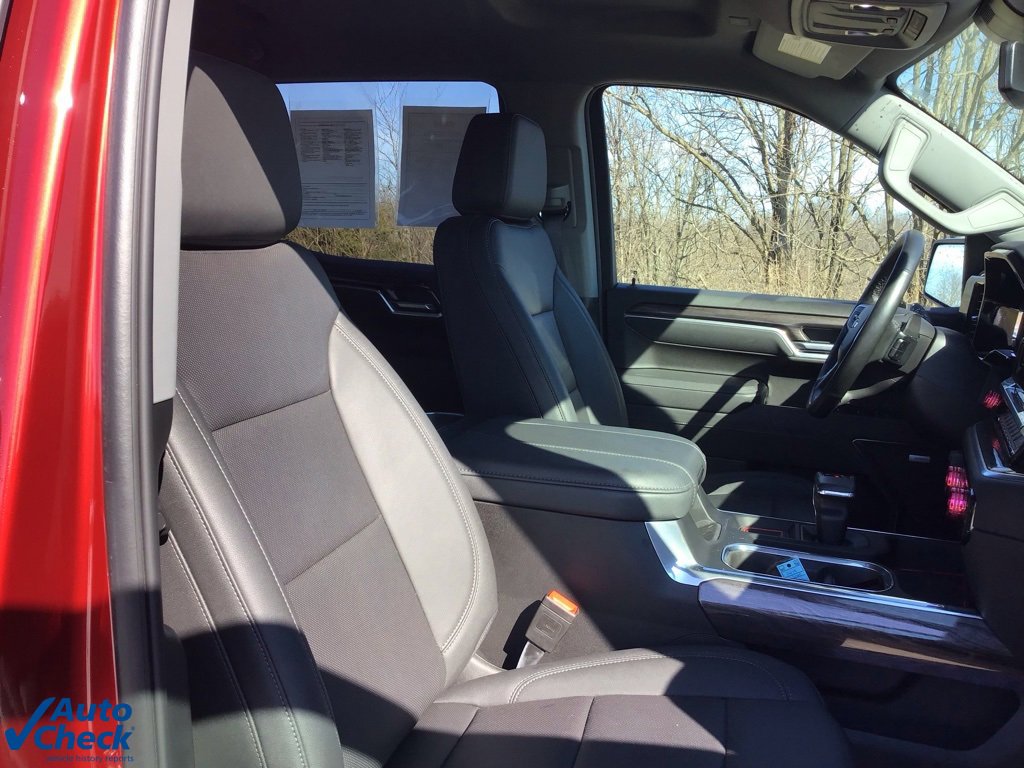 Used 2025 Chevrolet Silverado 1500 LTZ image 25