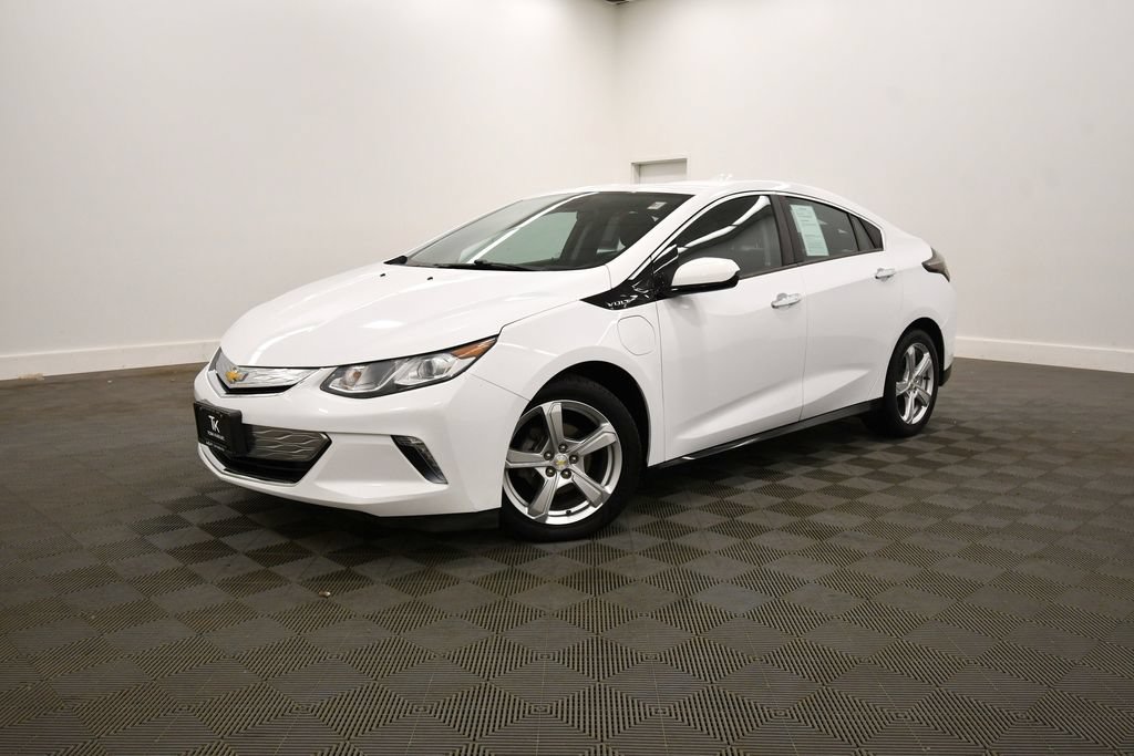 Used 2018 Chevrolet Volt LT FWD image 2