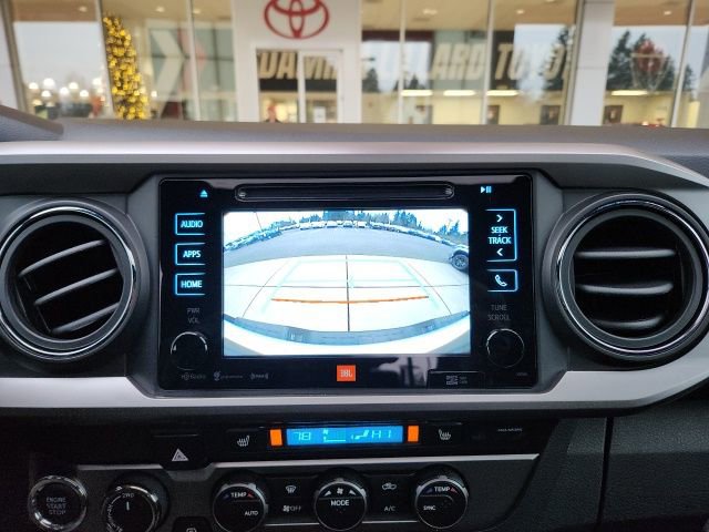 Used 2019 Toyota Tacoma Limited image 16