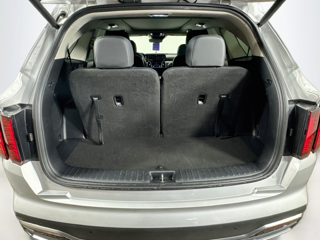 Used 2022 Kia Sorento EX w/ Panoramic Sunroof Package FWD image 32