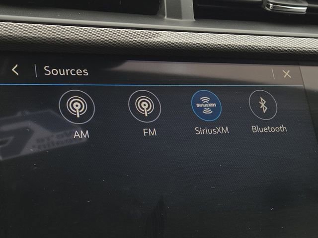 Certified 2023 Buick Encore GX Preferred w/ Cold Weather Comfort Package FWD image 4