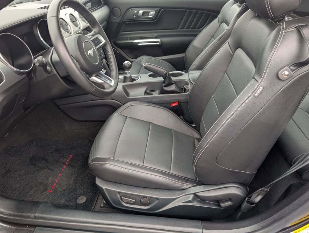 Used 2022 Ford Mustang GT Premium image 19