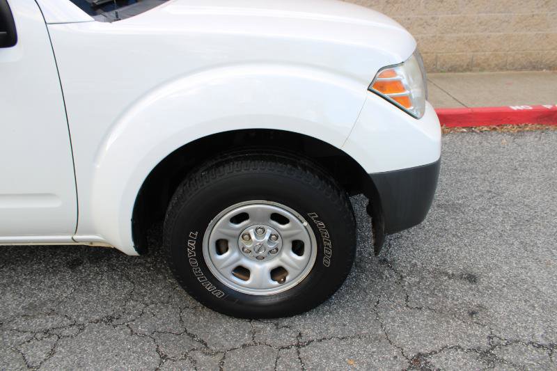 Used 2015 Nissan Frontier S image 19