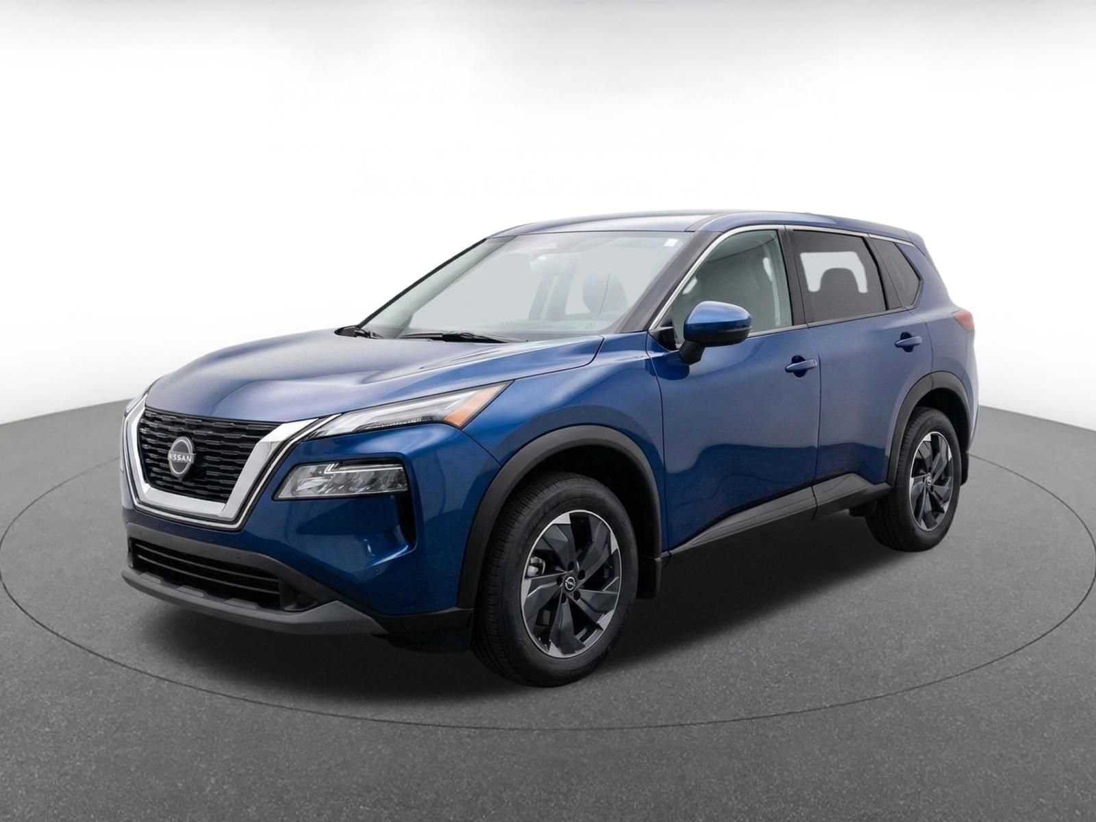 Used 2025 Nissan Rogue SV FWD image 3