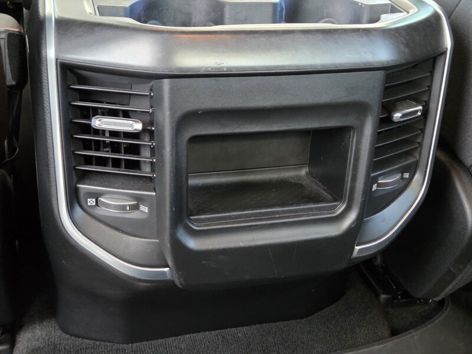 Used 2022 RAM 1500 Big Horn AWD/4WD image 15