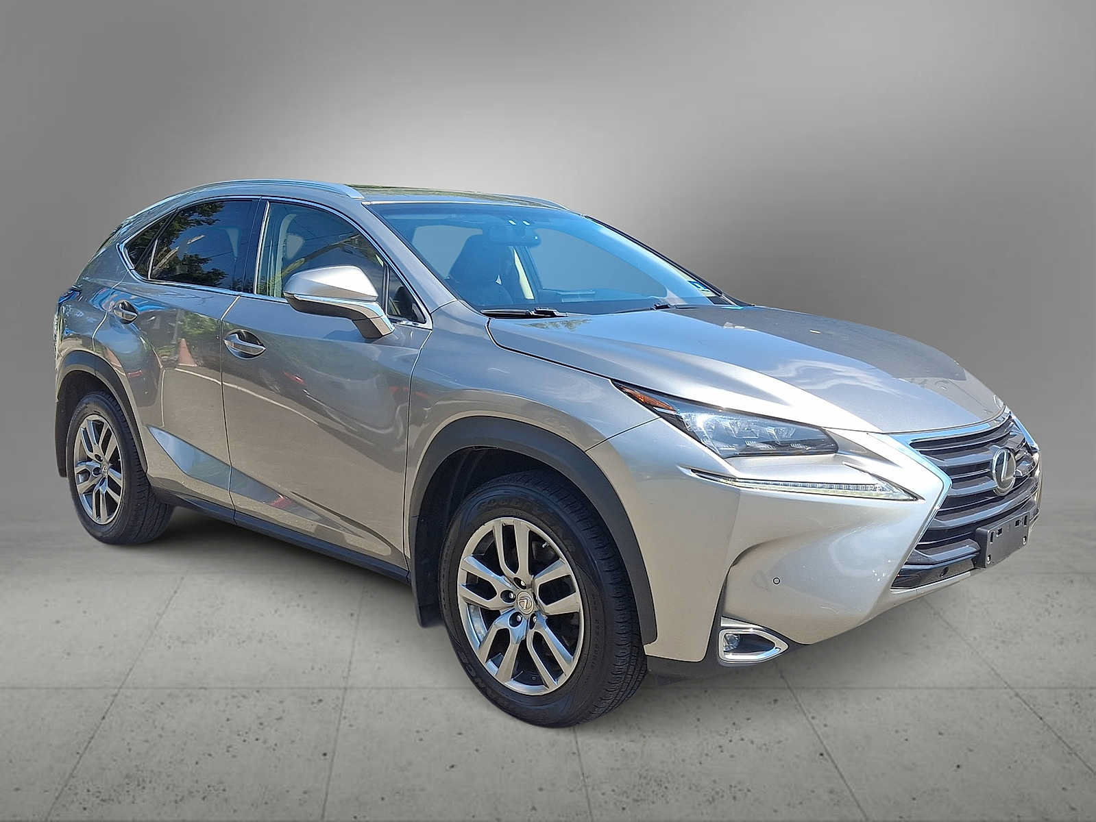 Used 2016 Lexus NX 200t AWD w/ Luxury Package image 2