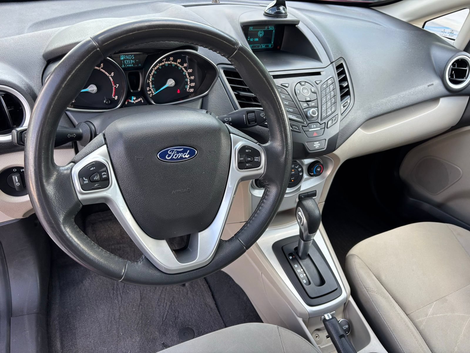 Used 2016 Ford Fiesta SE FWD image 21