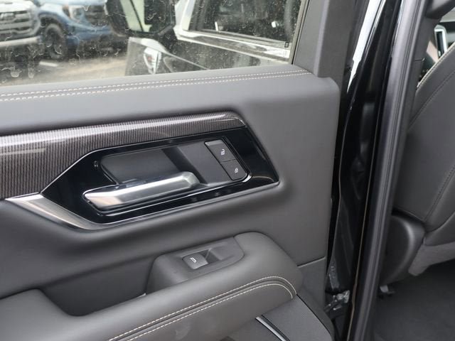 New 2026 GMC Yukon XL Elevation w/ Elevation Premium Package AWD/4WD image 13