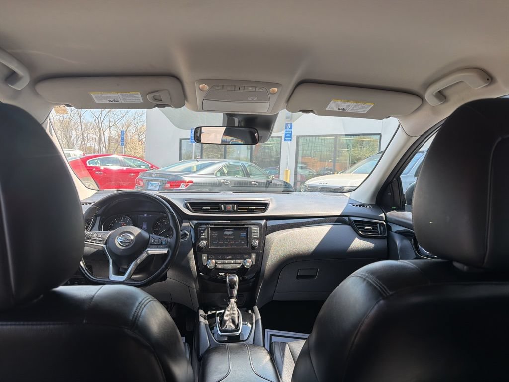 Used 2022 Nissan Rogue Sport SL AWD/4WD image 22