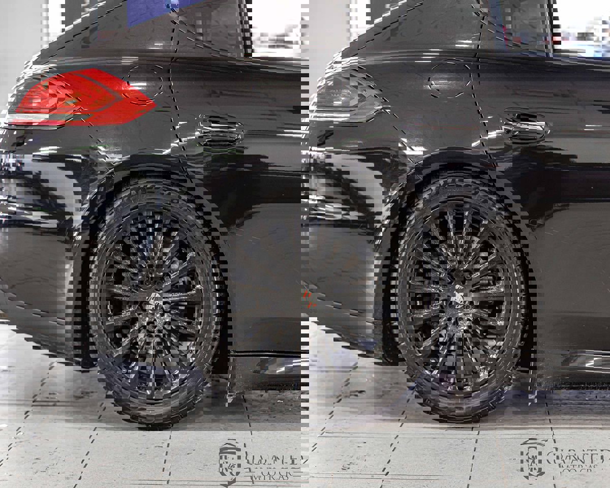 Used 2015 Porsche Panamera 4 image 10