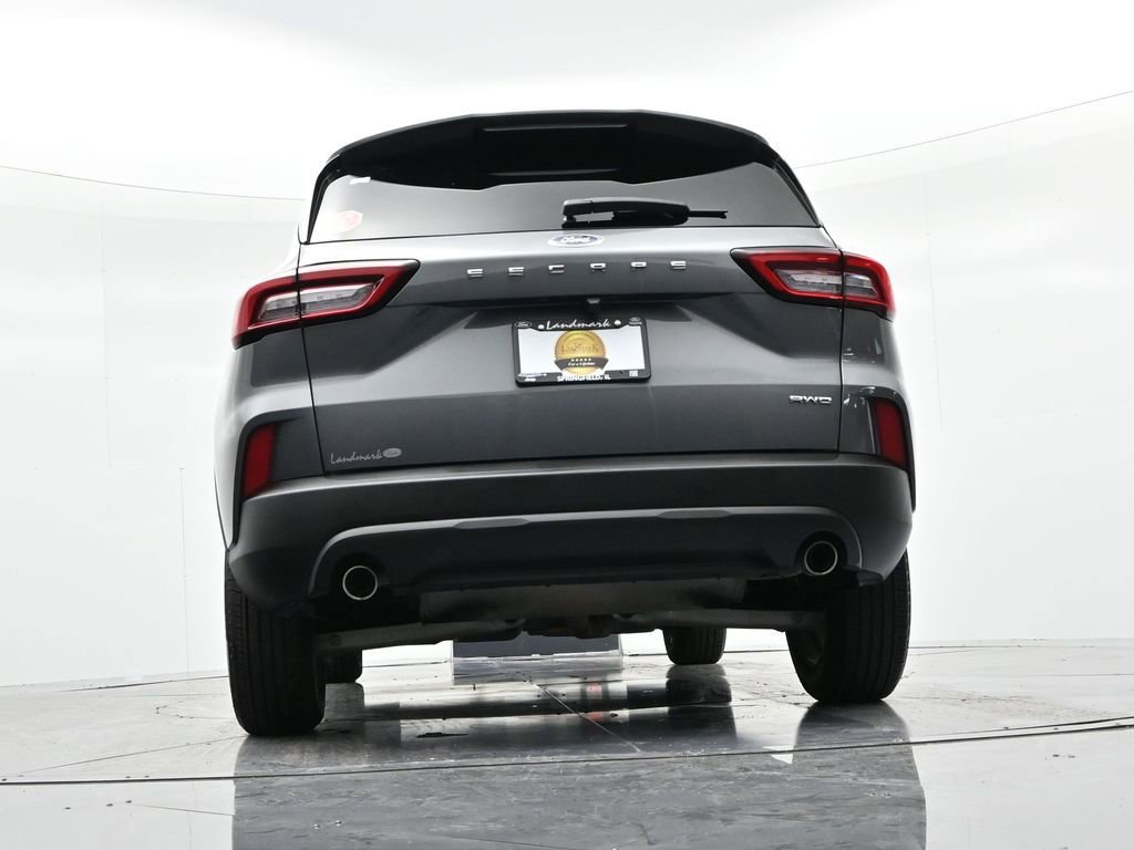 Used 2025 Ford Escape ST-Line image 19