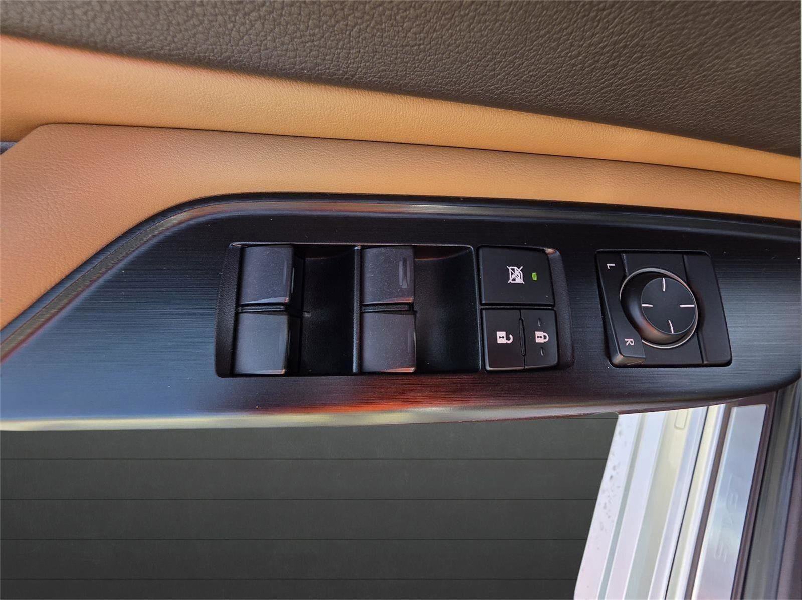 Used 2020 Lexus ES 350 image 16