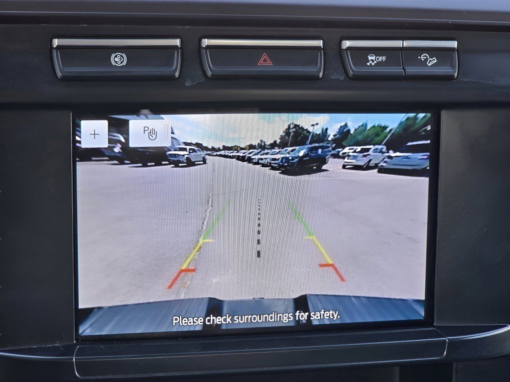 Used 2024 Ford F250 XLT w/ FX4 Off-Road Package image 3