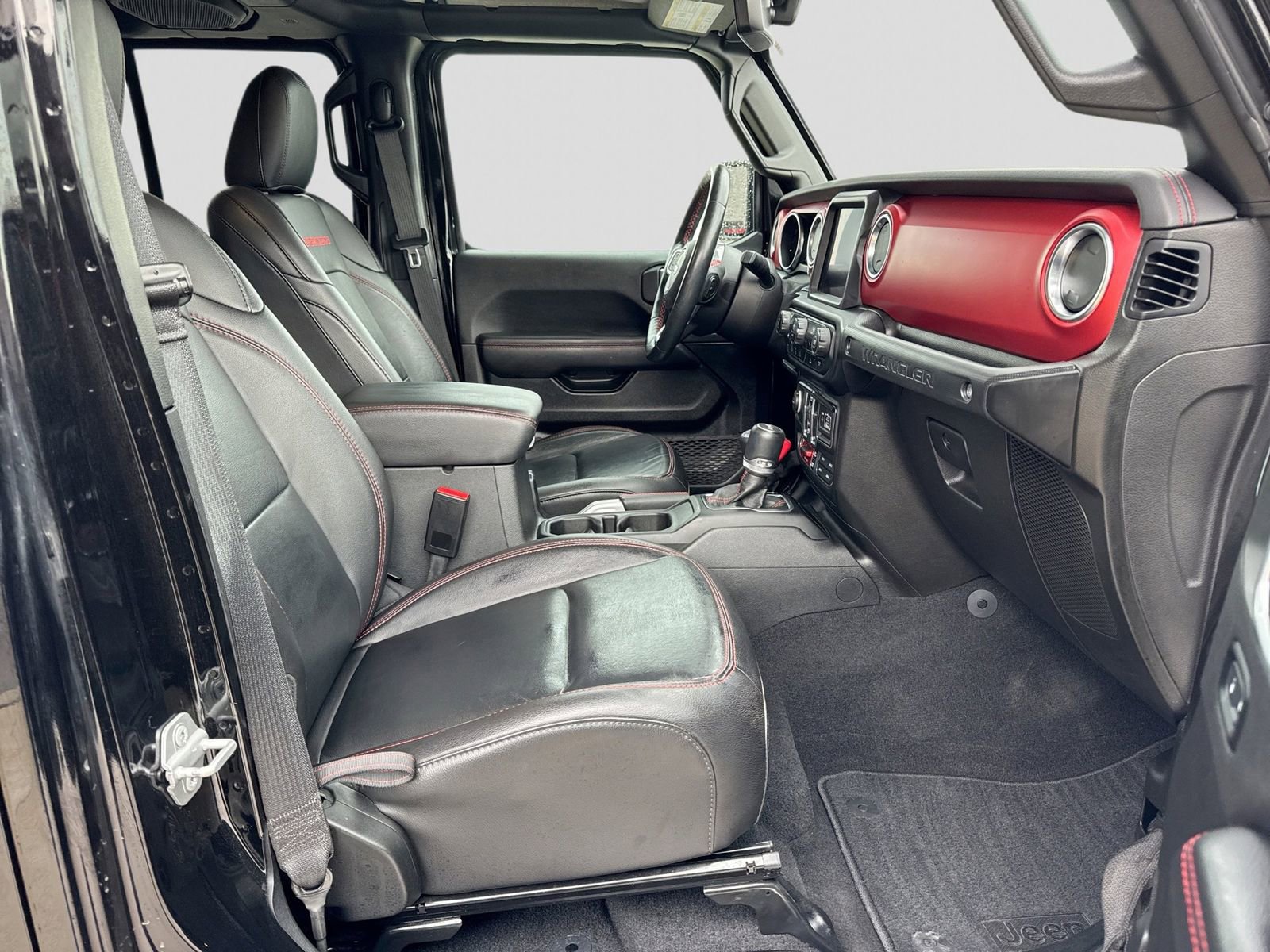 Used 2021 Jeep Wrangler Unlimited Rubicon w/ Uconnect 4C Nav & Sound Group image 7