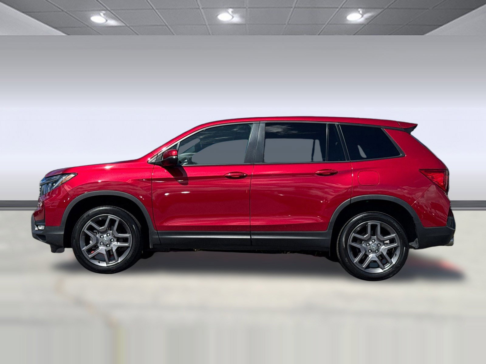 Used 2023 Honda Passport EX-L image 2