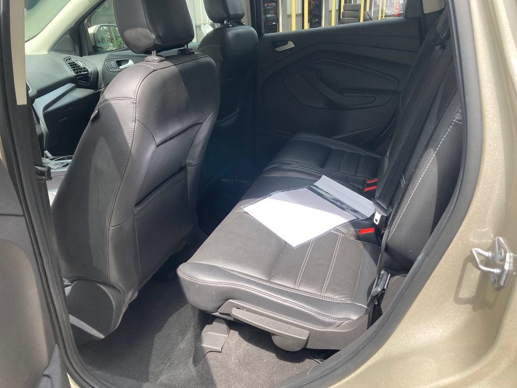 Used 2018 Ford Escape SEL AWD/4WD image 29