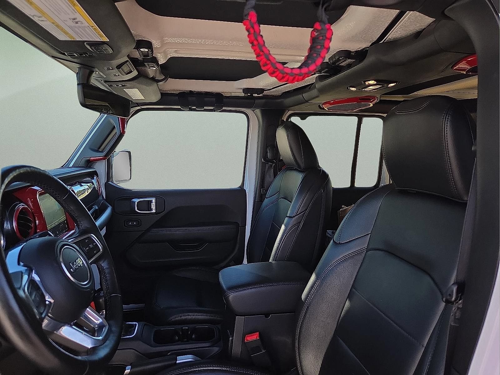 Used 2020 Jeep Wrangler Unlimited Sahara AWD/4WD image 11