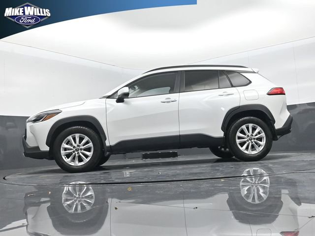 Used 2022 Toyota Corolla Cross LE image 20