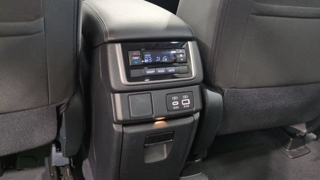 Used 2024 Subaru Ascent Premium w/ Convenience Package AWD/4WD image 33
