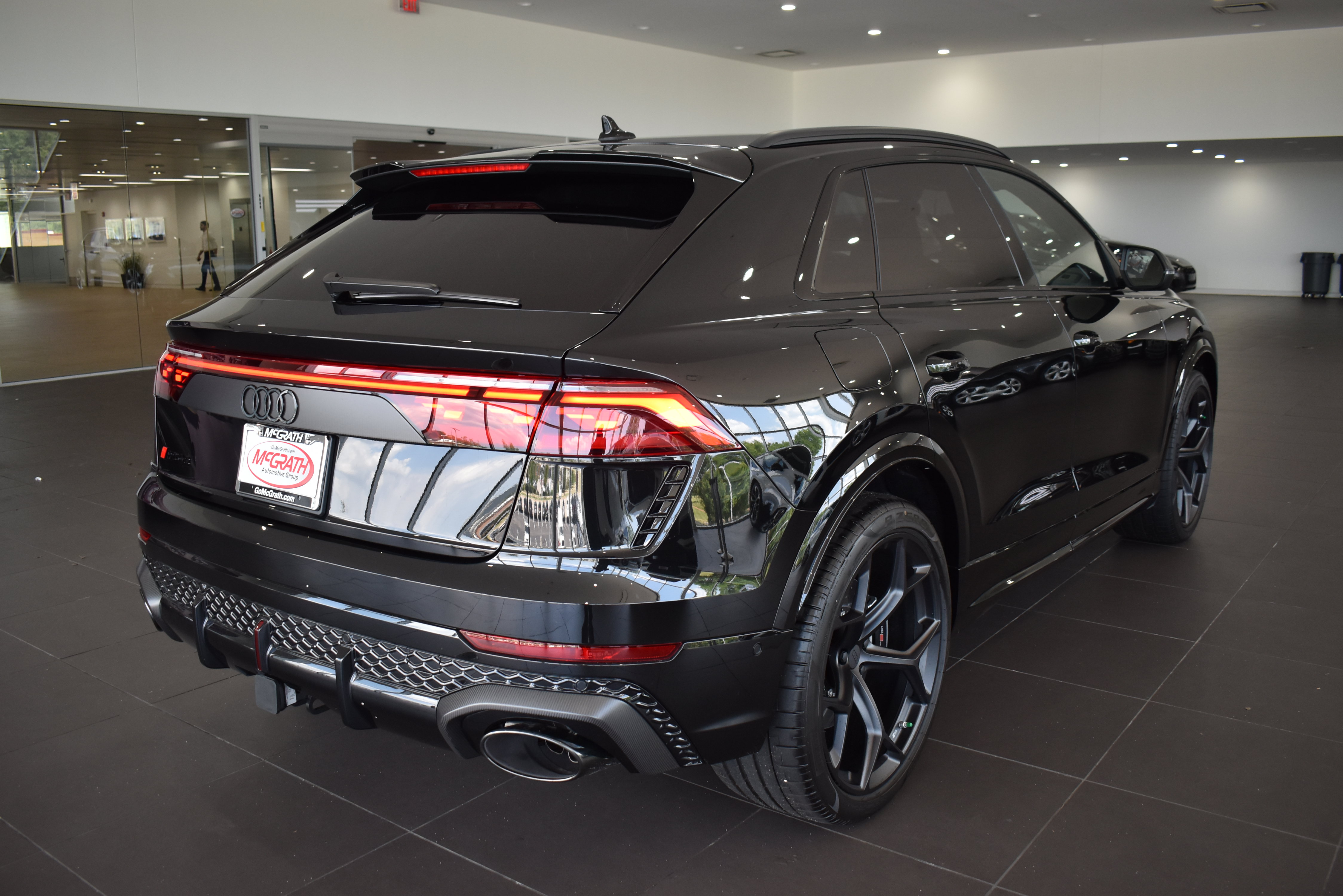 New 2026 Audi RS Q8 performance AWD/4WD image 7