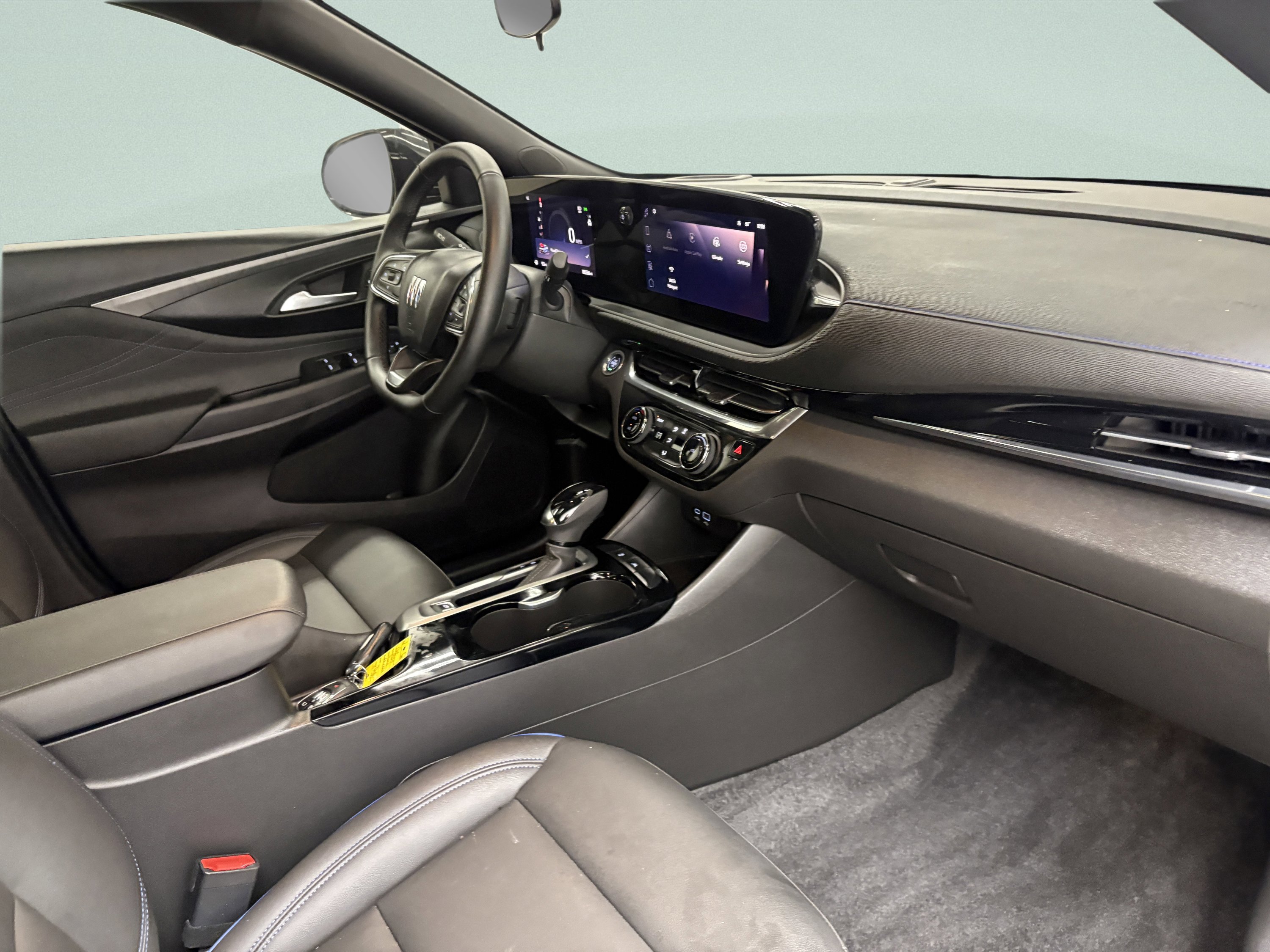 Used 2025 Buick Envista Sport Touring FWD image 21