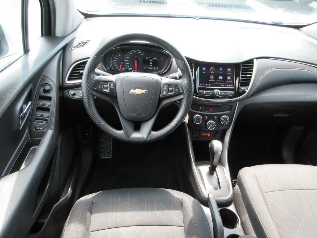 Certified 2020 Chevrolet Trax LT FWD image 15