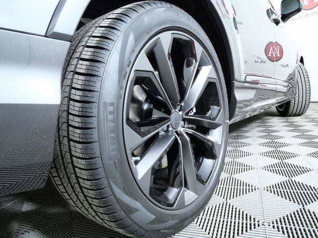 New 2026 Audi Q7 3.0T Prestige image 9