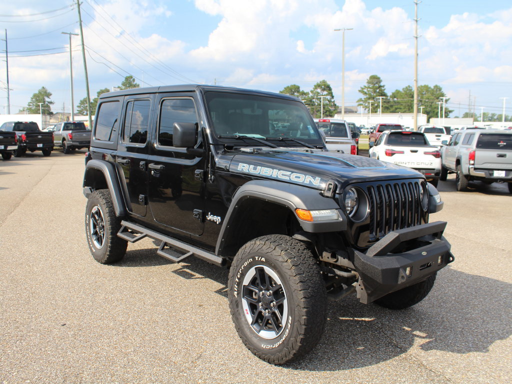 Used 2023 Jeep Wrangler Unlimited Rubicon 4xe w/ Cold Weather Group AWD/4WD image 3