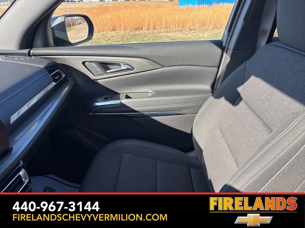 New 2026 Chevrolet Traverse LT w/ Driver Confidence Package image 17