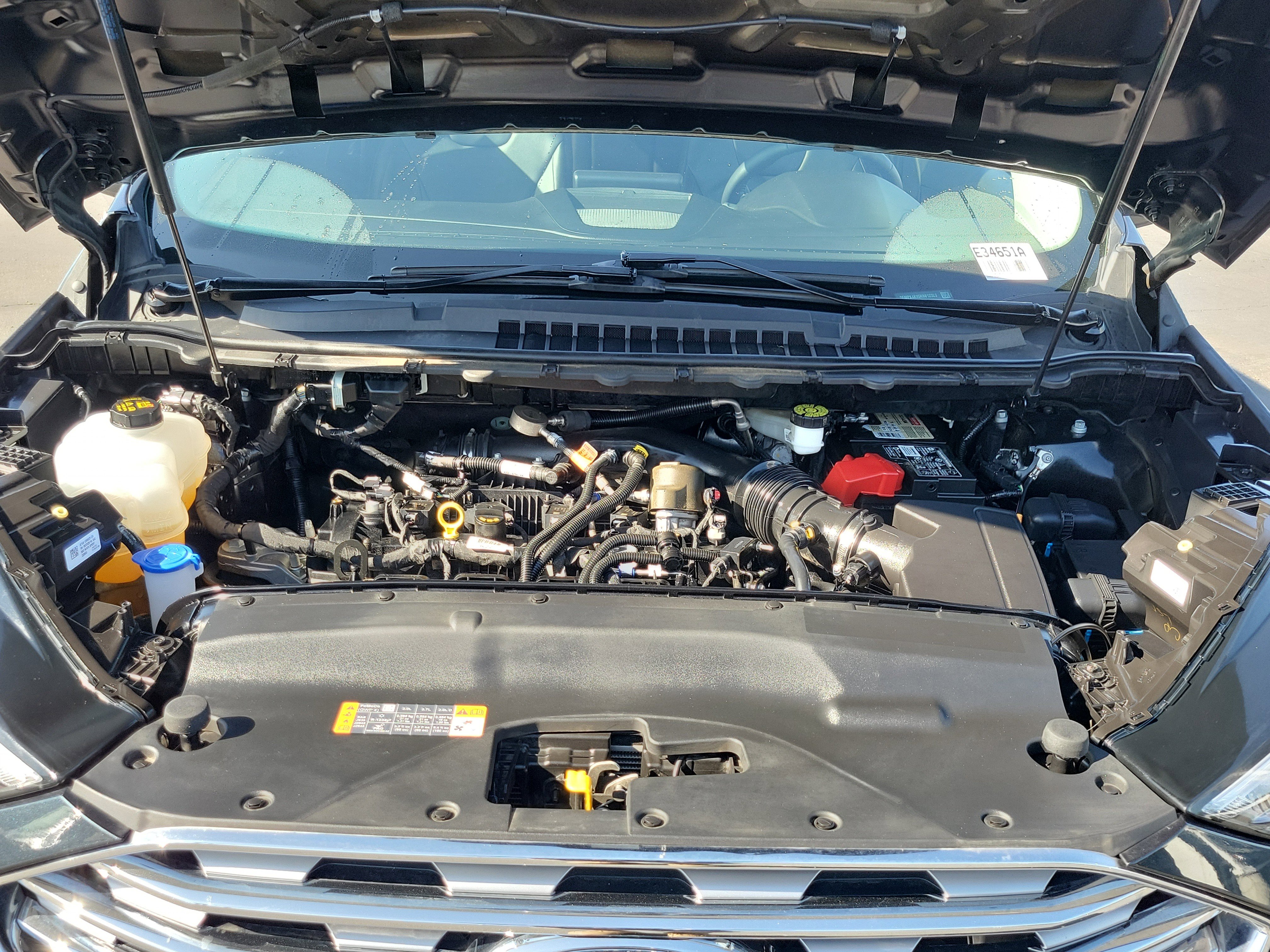 Certified 2022 Ford Edge Titanium w/ Class II Trailer Tow Package image 17