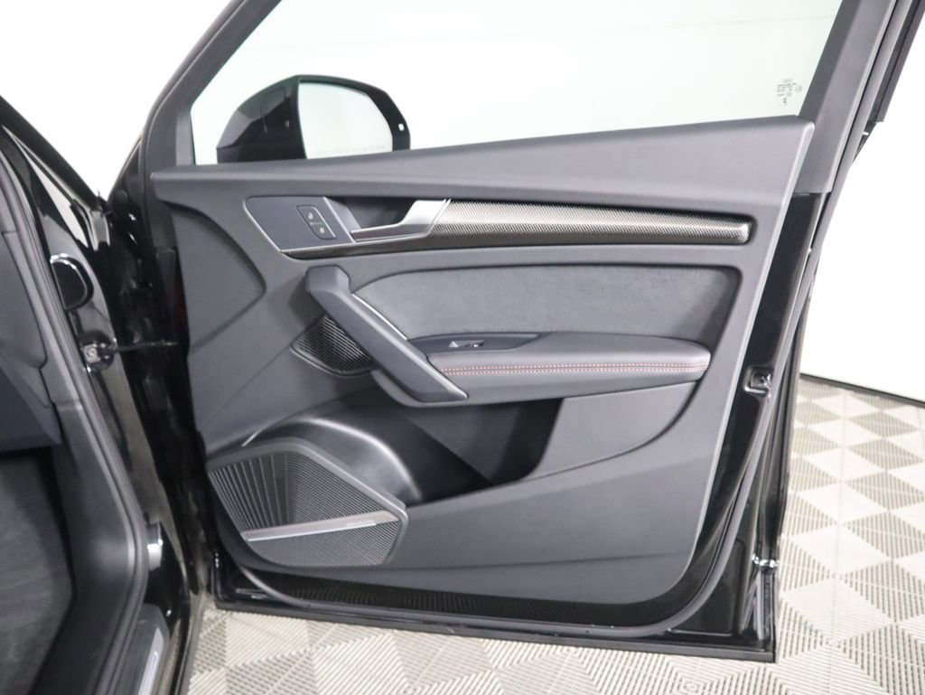 Certified 2024 Audi SQ5 Premium Plus image 25
