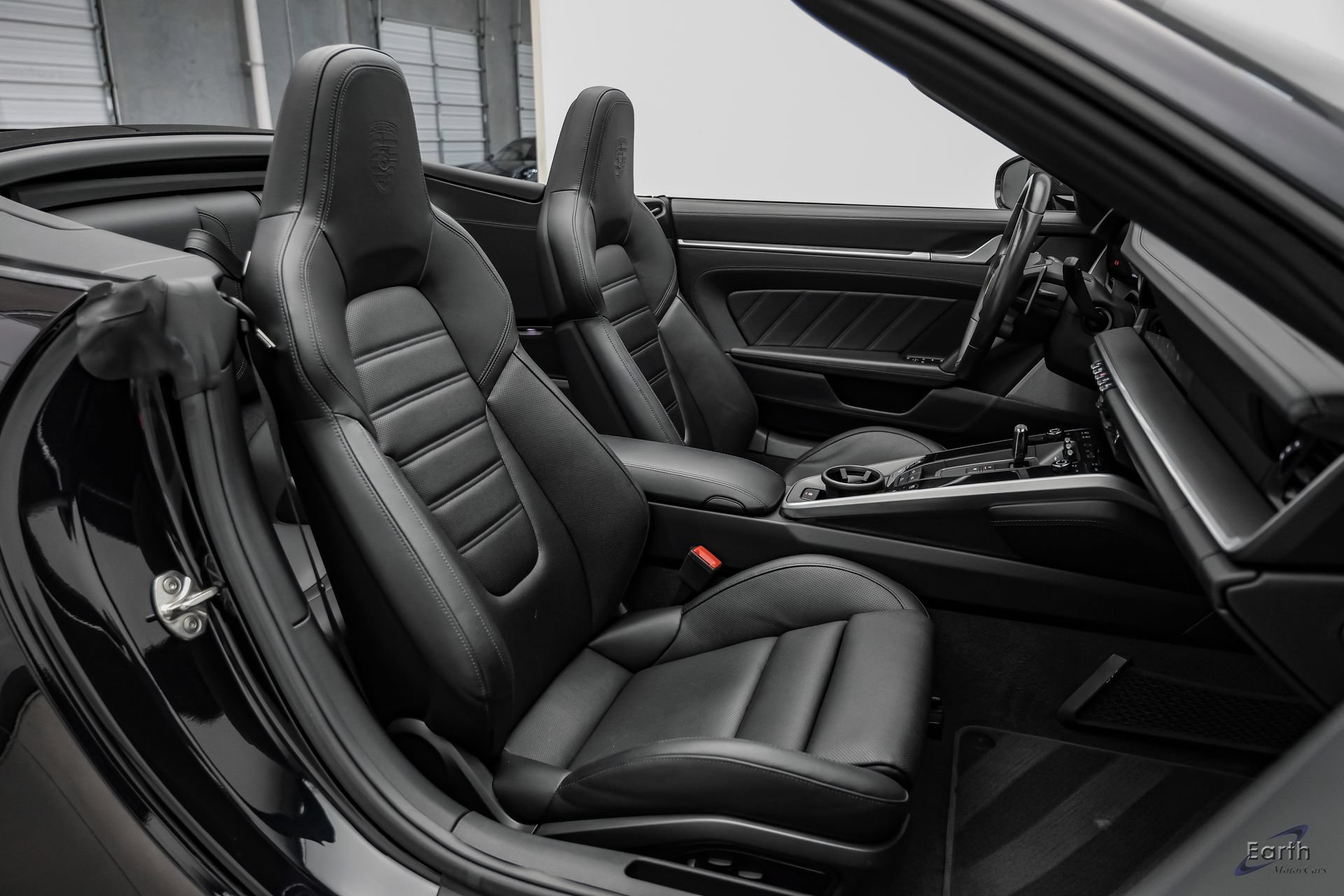 Used 2025 Porsche 911 Turbo S w/ Exterior Sport Package AWD/4WD image 61