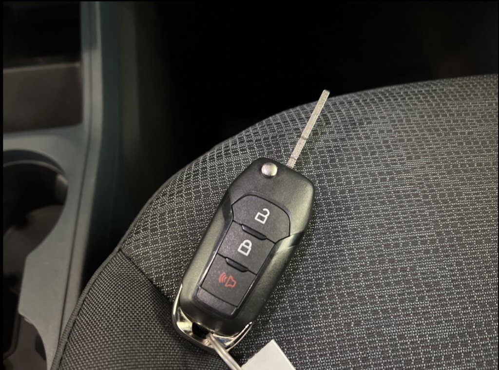 New 2025 Ford Maverick XL image 35