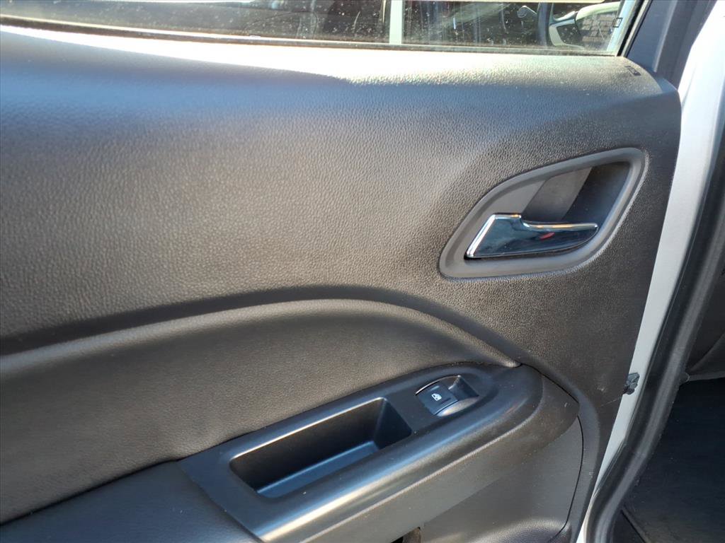 Used 2018 GMC Canyon SLT w/ Driver Alert Package image 9