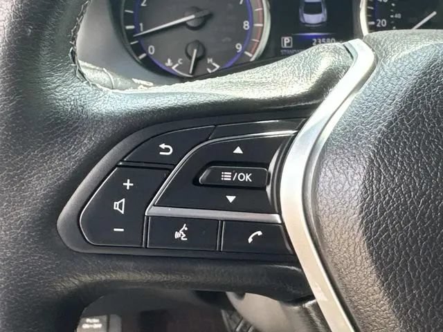 Used 2019 INFINITI Q60 3.0t Luxe w/ Essential Package AWD/4WD image 32