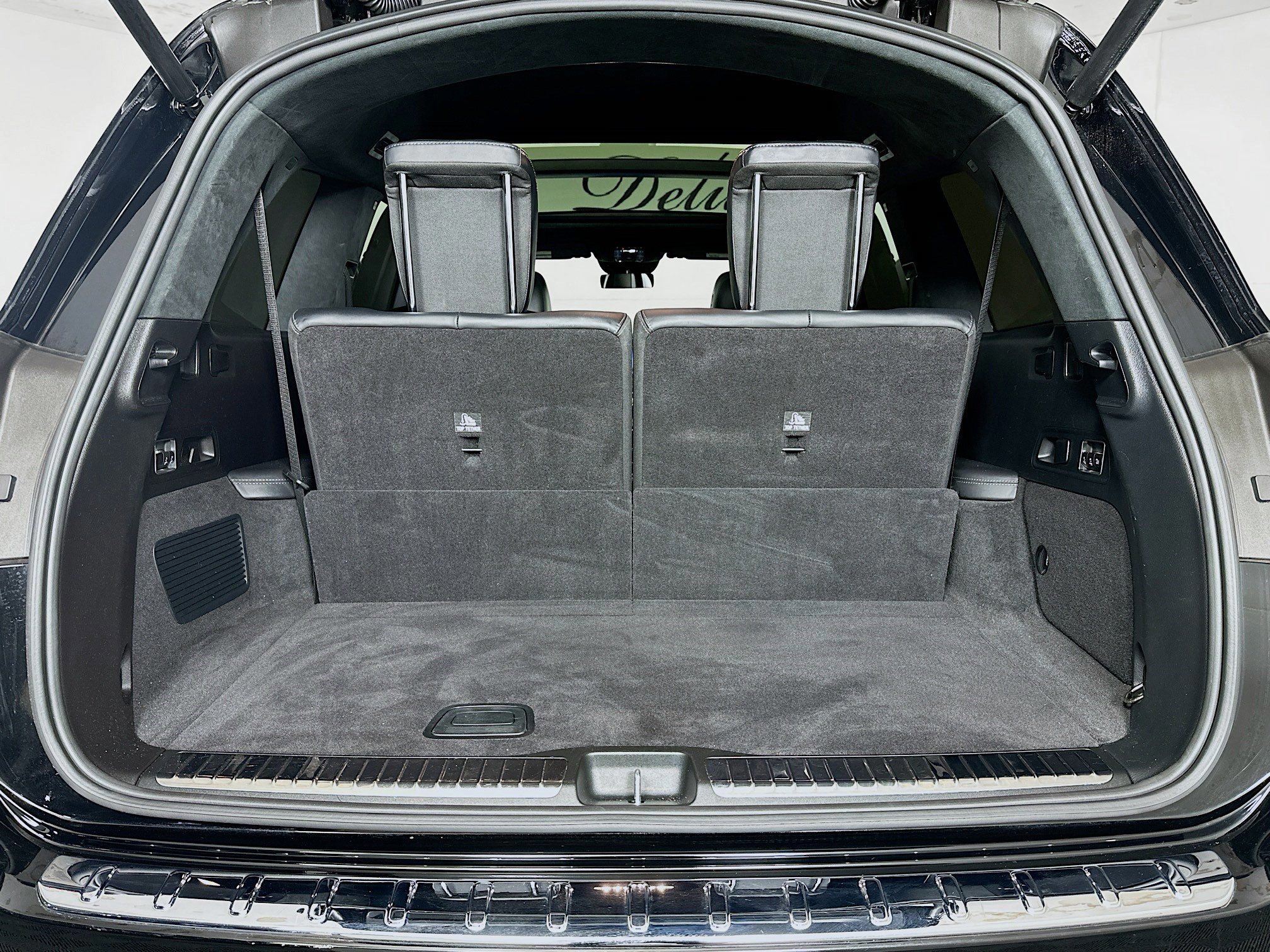 Used 2024 Mercedes-Benz GLS 63 AMG 4MATIC image 27