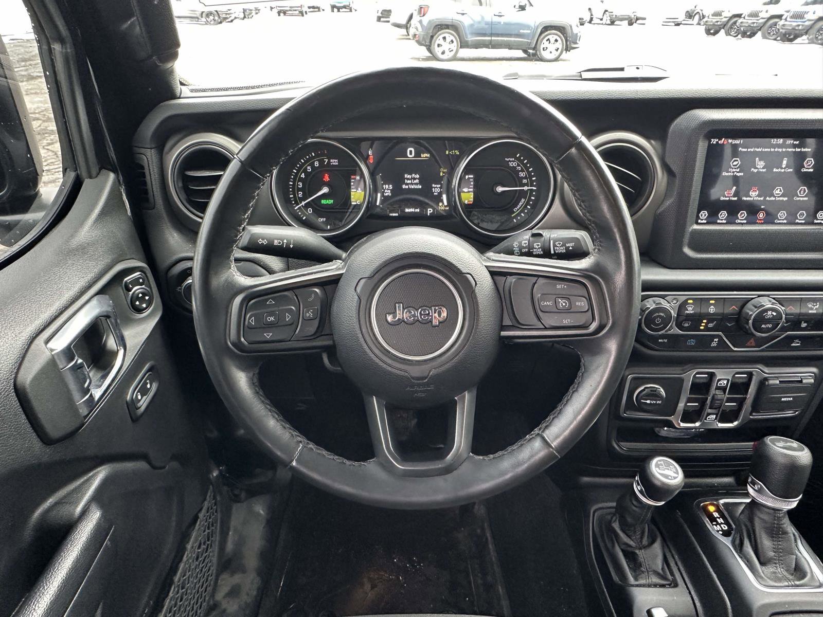 Used 2023 Jeep Wrangler Unlimited w/ Cold Weather Group image 15