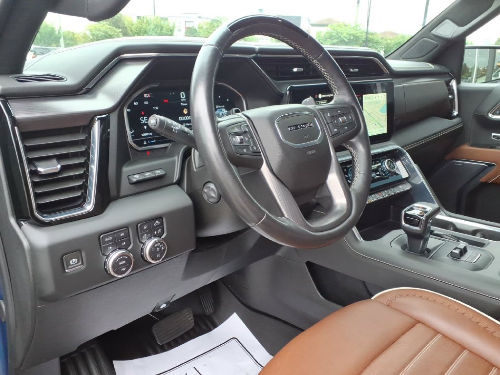 Used 2024 GMC Sierra 1500 Denali Ultimate AWD/4WD image 16