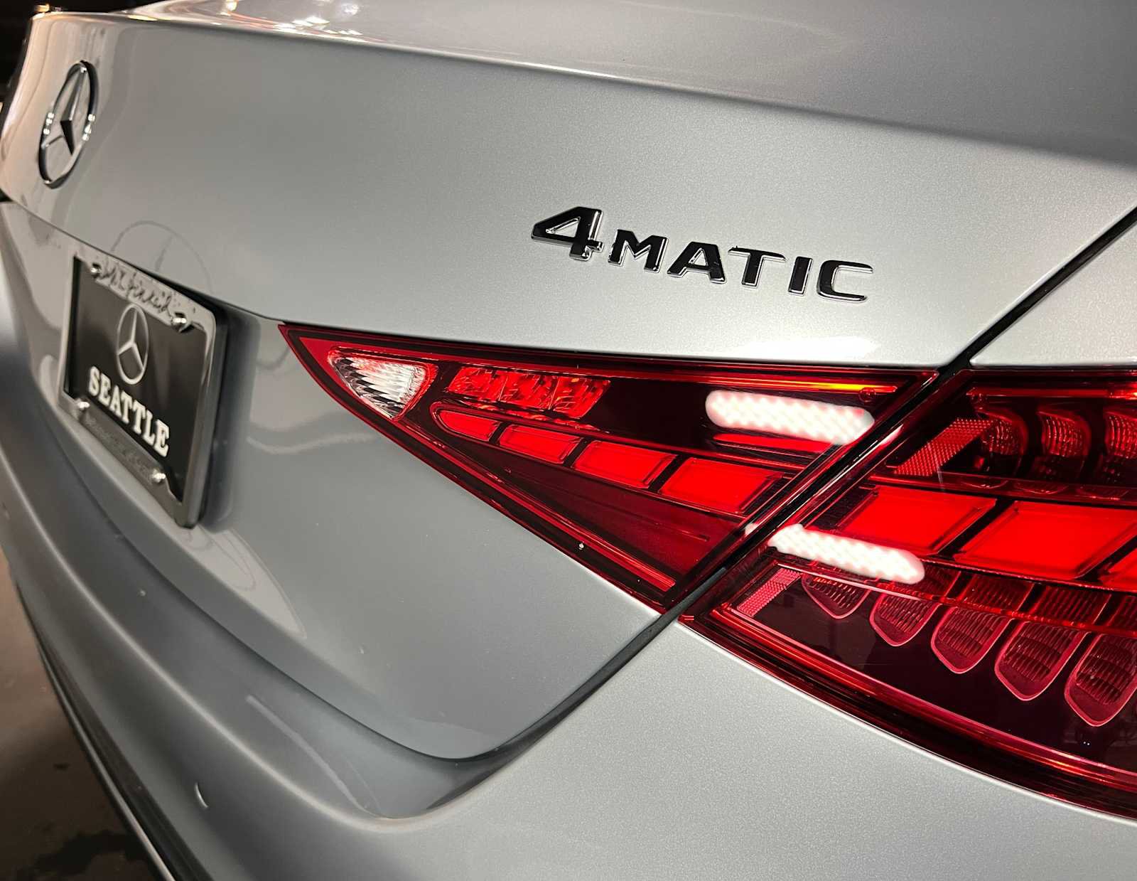 Used 2025 Mercedes-Benz C 300 4MATIC Sedan image 16