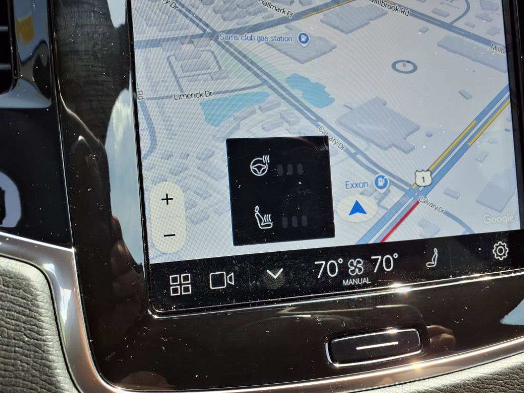 Used 2025 Volvo XC90 B5 Plus image 23