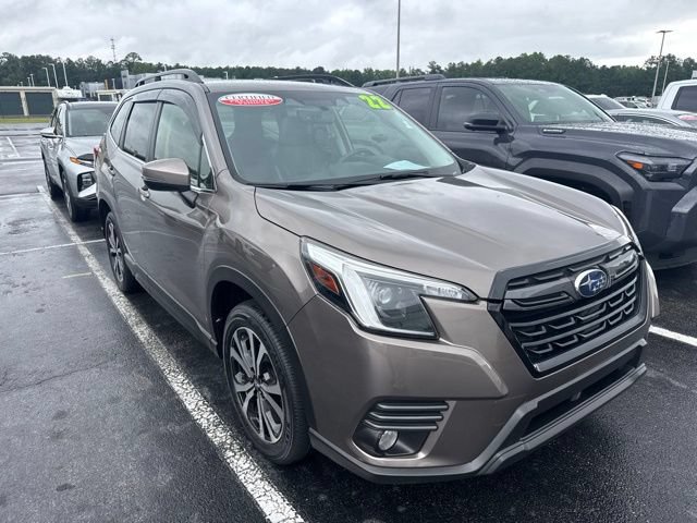 Used 2022 Subaru Forester Limited AWD/4WD image 2
