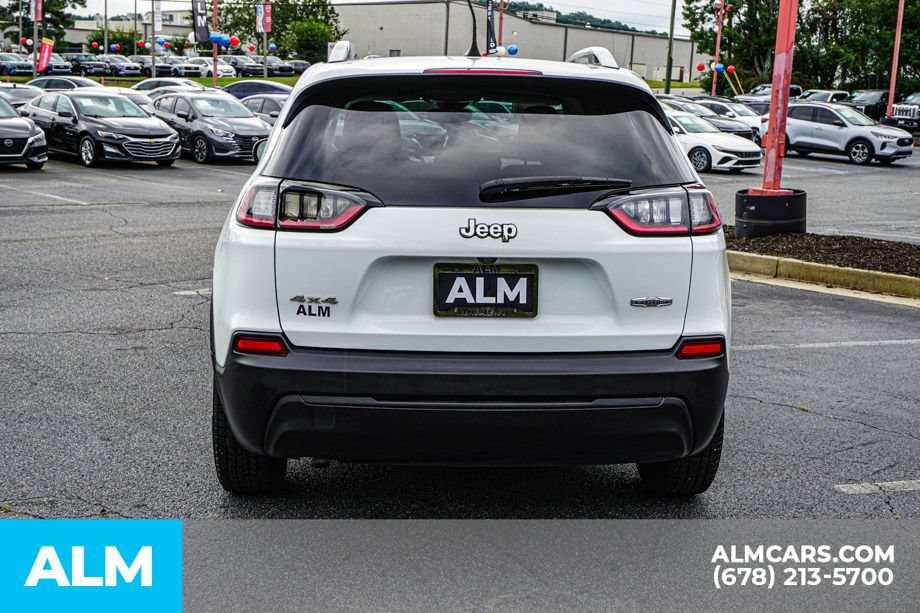 Used 2021 Jeep Cherokee Latitude AWD/4WD image 10