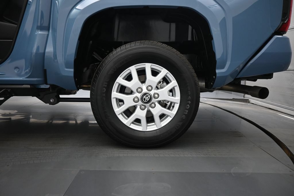 Used 2026 Toyota Tacoma SR5 AWD/4WD image 20