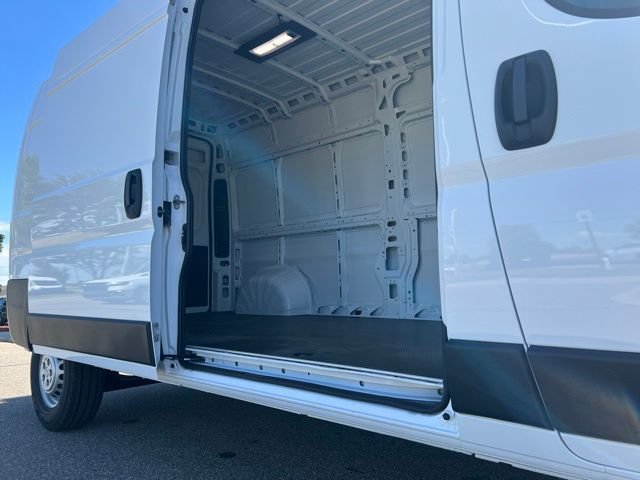 New 2026 RAM ProMaster 2500 w/ Convenience Group FWD image 11