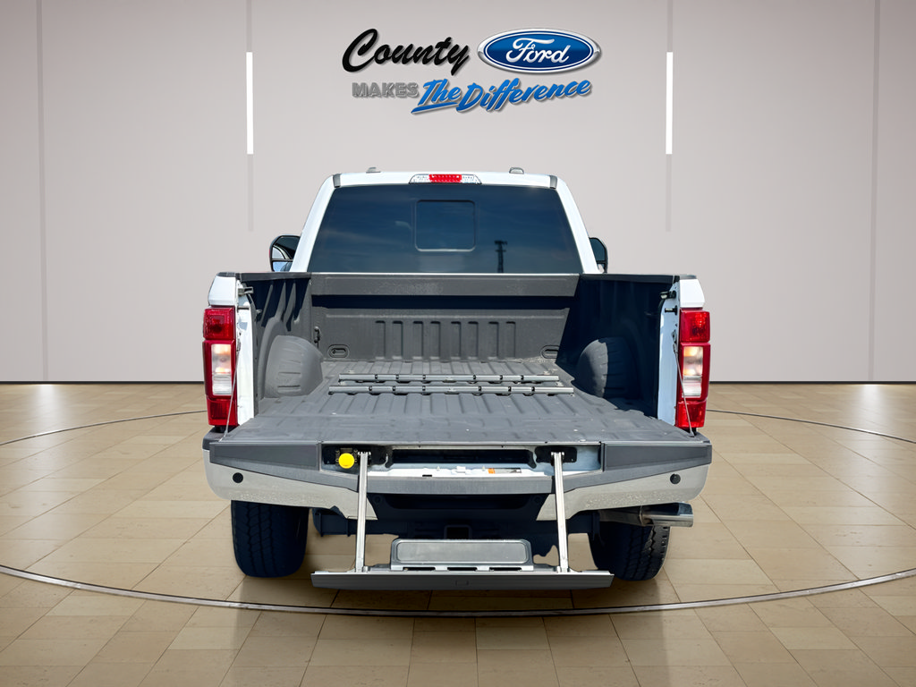 Used 2020 Ford F350 Lariat w/ Chrome Package AWD/4WD image 22