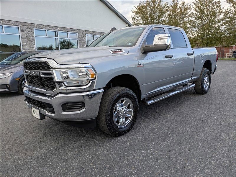Used 2023 RAM 2500 Tradesman image 1
