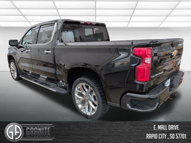 Used 2021 Chevrolet Silverado 1500 High Country w/ Technology Package AWD/4WD image 3