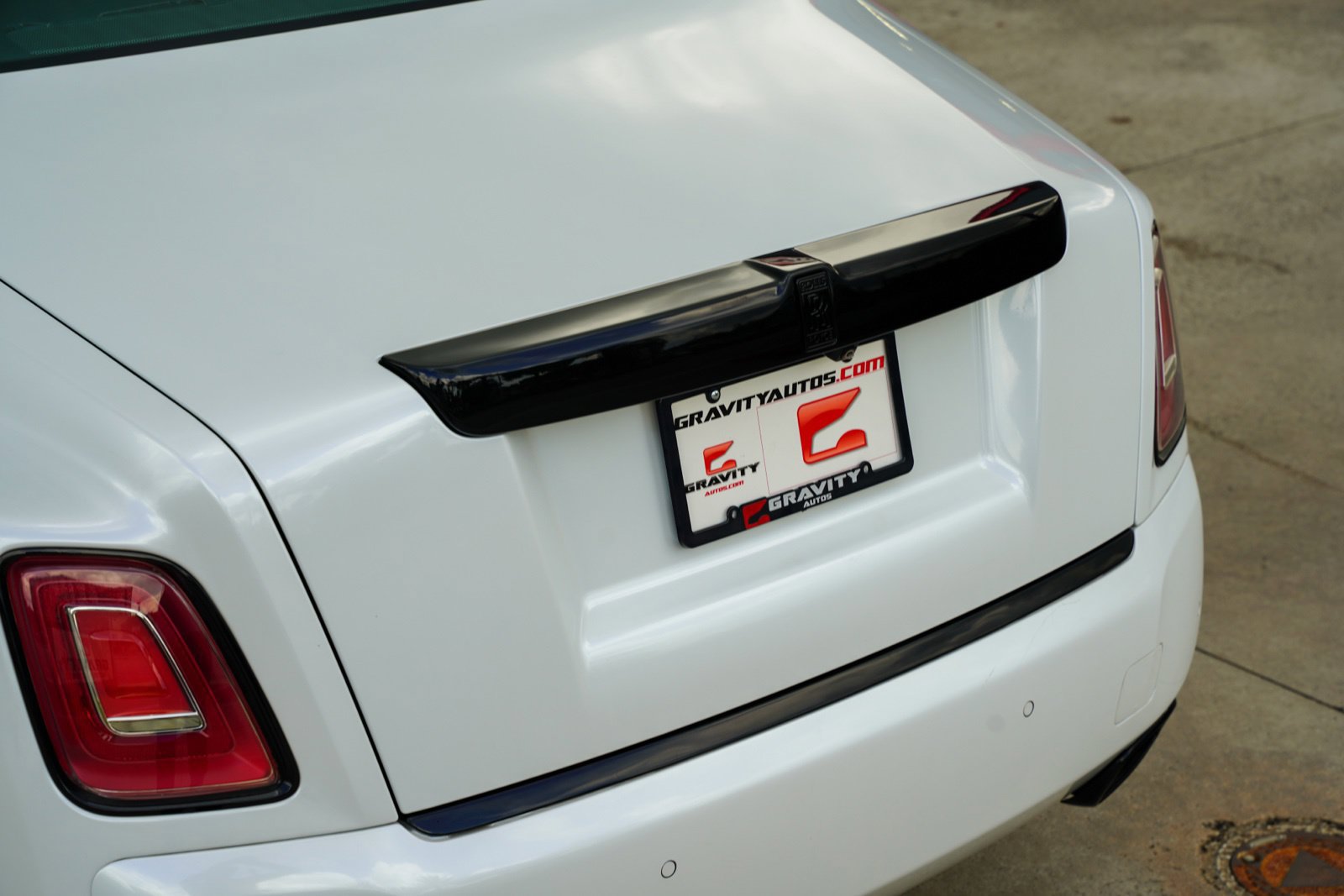 Used 2018 Rolls-Royce Phantom Extended Wheelbase RWD image 18