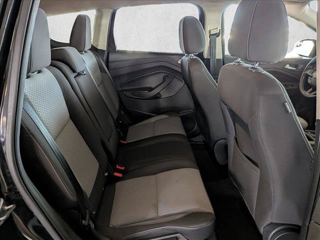 Used 2017 Ford Escape SE AWD/4WD image 19